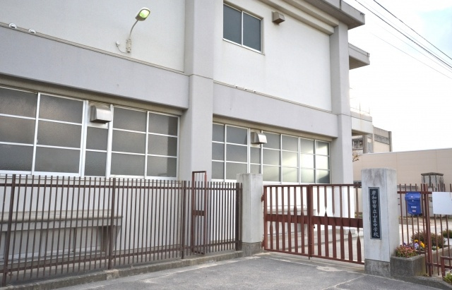 クロワールタウン東山公園　モデルハウス仕様　新築戸建の周辺|山直中学校　徒歩18分