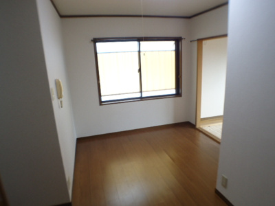 【居間・リビング】 | 真能ハイツ