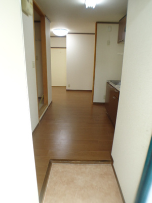 【玄関】 | 真能ハイツ