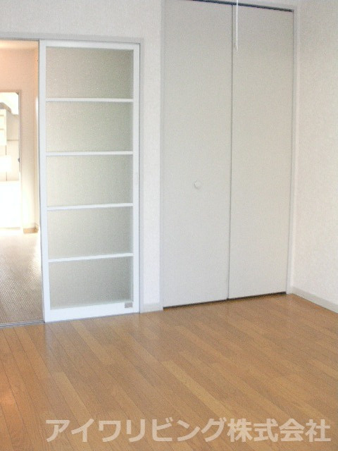 エーデルワイスの洋室|洋室6帖【エーデルワイス】