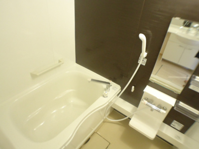 【浴室】 | メゾンエトワール神戸西山町