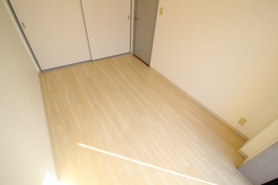 【寝室】 | ホップス板宿