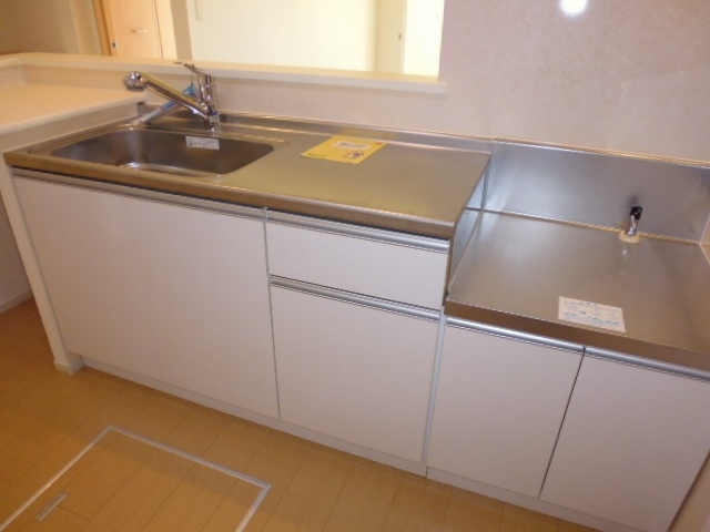 倉敷市連島町鶴新田のアパートの内装