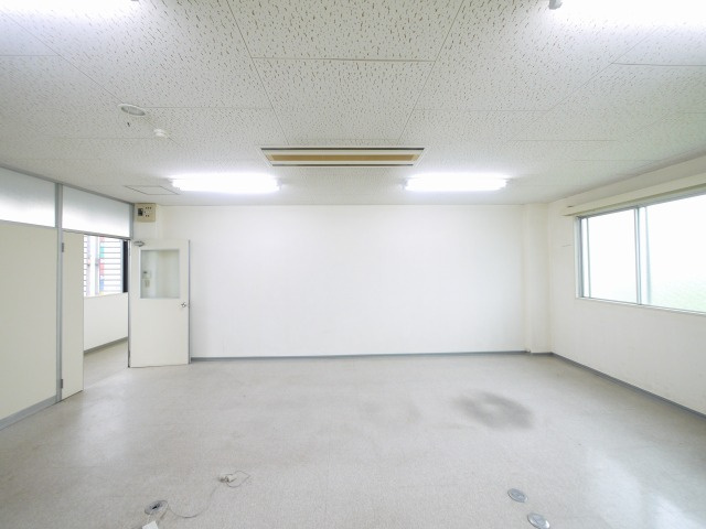 大和紀寺ビル2号館の内装