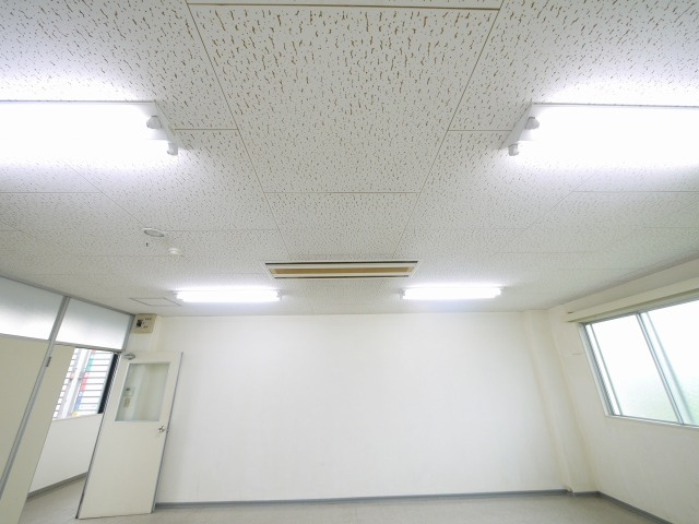 大和紀寺ビル2号館の内装