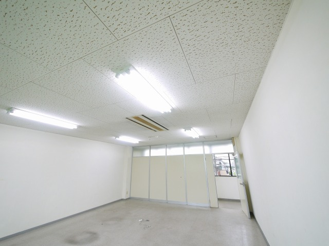 大和紀寺ビル2号館の内装