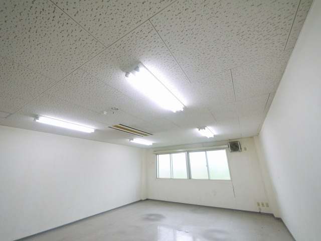 大和紀寺ビル2号館の内装