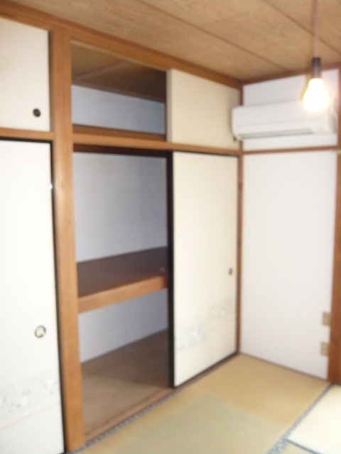 コーポ新倉の収納|押入