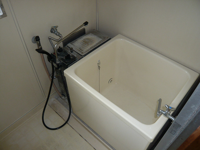 コーポ新倉の浴室