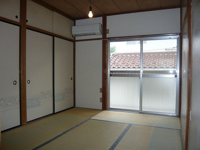 コーポ新倉の和室|和室6帖