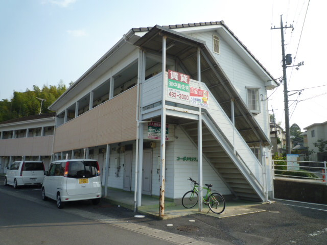 倉敷市徳芳のアパートの外観