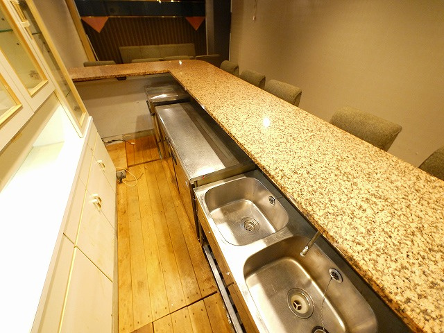 大和ピオーネビル