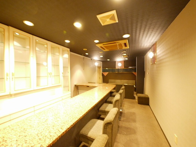 大和ピオーネビル