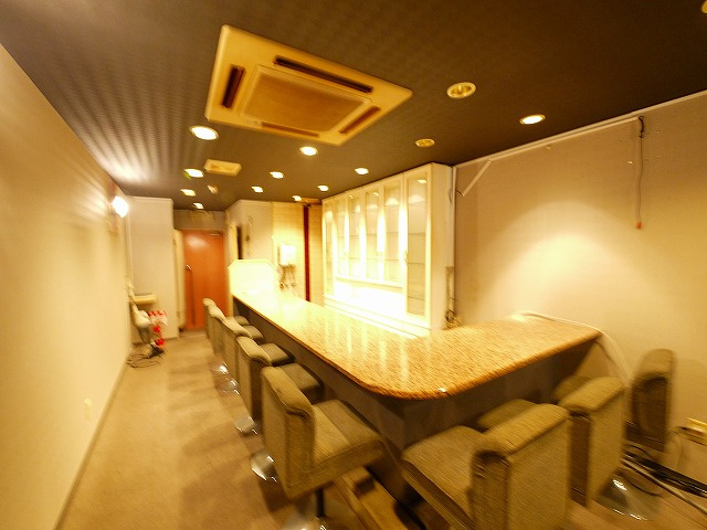 大和ピオーネビル