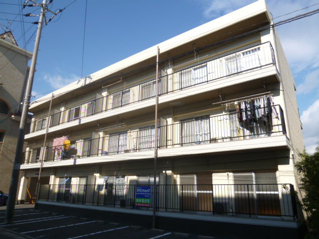 倉敷市松島の賃貸マンションの外観