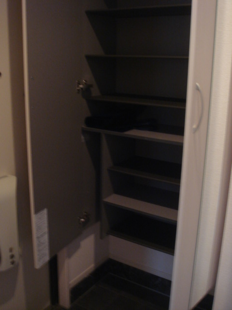 クレアトールKIの玄関