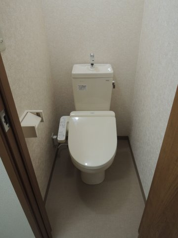 ハイツゆぎのトイレ|温水洗浄便座付き【ハイツゆぎ】