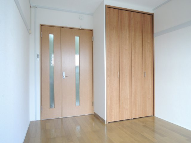 ハイツゆぎの洋室|洋室5.5帖【ハイツゆぎ】