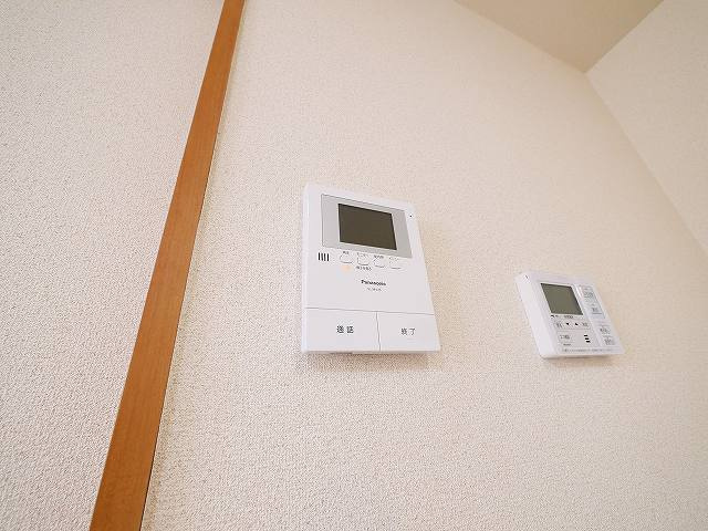 サニーサイド南紀寺のセキュリティ|お顔が見えるモニター付きインターホンもございます。