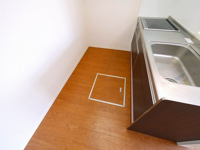 サニーサイド南紀寺のキッチン|使いやすいキッチンです