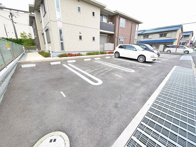 サニーサイド南紀寺の駐車場|駐車場完備です