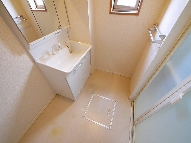 サニーサイド南紀寺の洗面所|使いやすい洗面所です