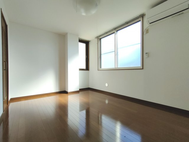 ジュウェル寿の居間・リビング