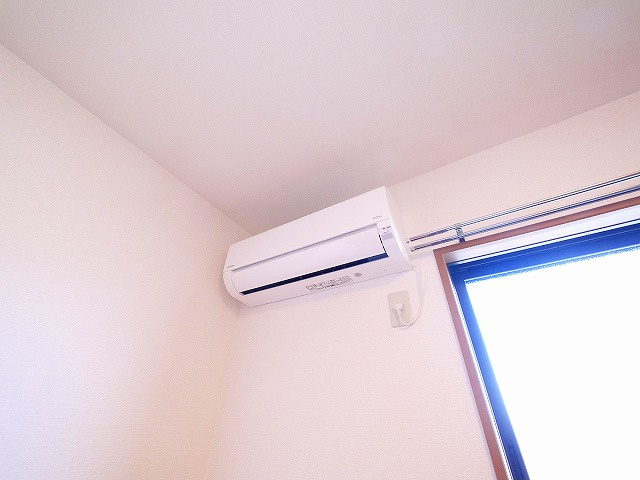 リビングタウン学園北　Ｃ棟の設備|エアコンで年中快適に過ごせます