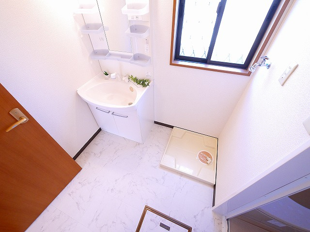 リビングタウン学園北　Ｃ棟の洗面所|洗面所です