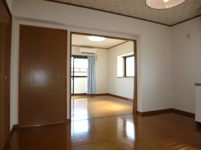 ブライトコートⅠの居間・リビング