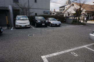 【駐車場】