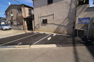 【駐車場】