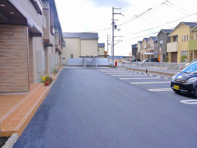 メゾン　ウールーズのエントランス