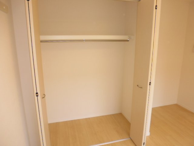 フルールの収納|クローゼット