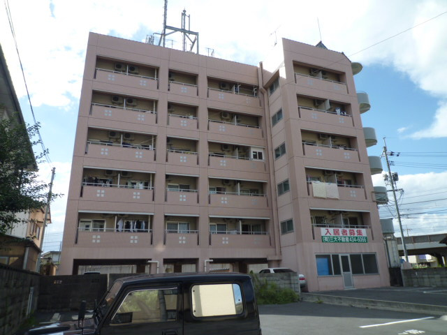 倉敷市幸町の賃貸マンションの外観