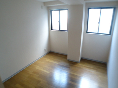 【洋室】 | サン・ベルデ