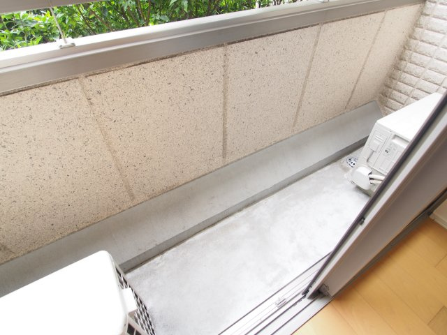 【バルコニー】 | コート徳川山 | お洗濯にも便利なバルコニー