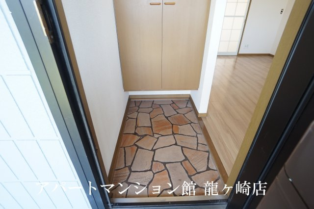 シェリールアタゴⅢの玄関