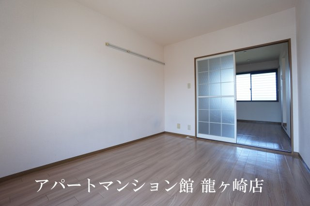 シェリールアタゴⅢの洋室