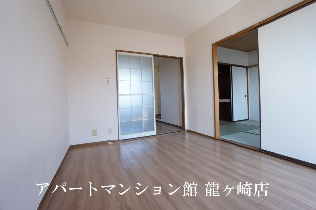 シェリールアタゴⅢの居間・リビング