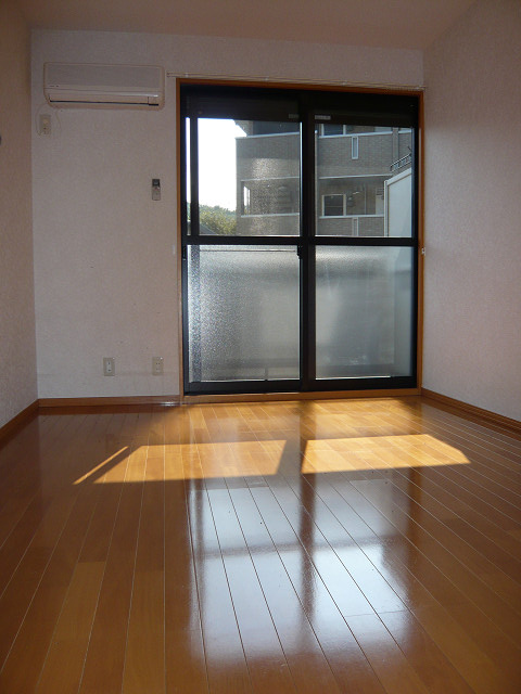 ジュネスIの洋室|フローリング【ジュネスI】