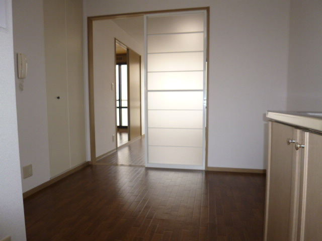 ブロードビューⅡの内装|キッチン