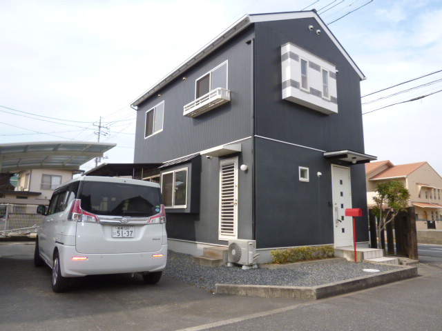 ファミリア連島の外観
