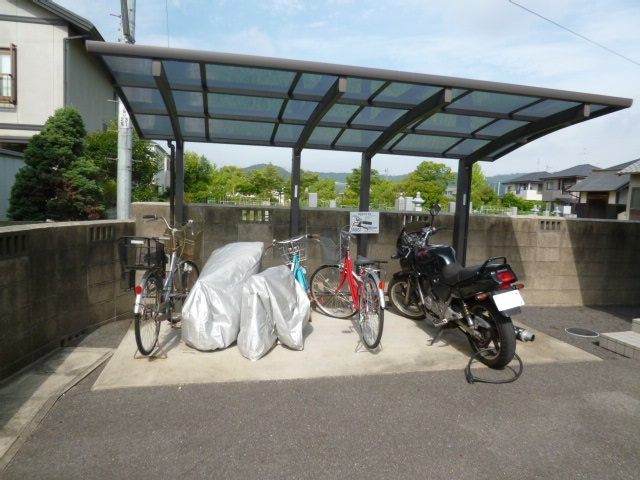 シャルーズＡのその他共用部分|自転車置き場