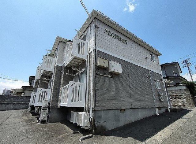 ネオ・メープル高松の外観