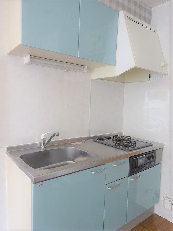 ロイヤルヒルズ大沢川原のキッチン