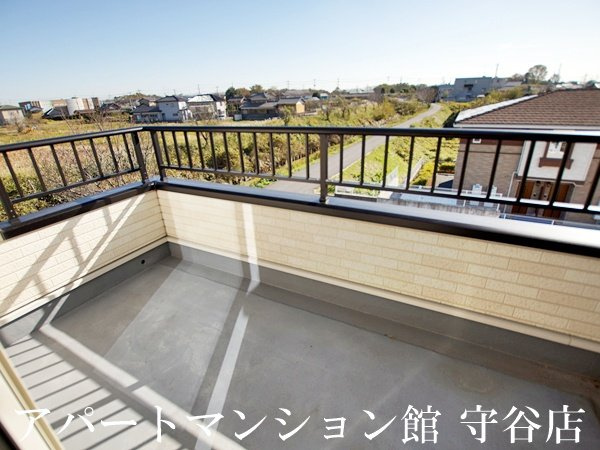 エンジェライトⅡのバルコニー