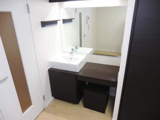 【洗面所】 | レオネクスト久々知Ⅲ | ※同タイプ物件の写真です
