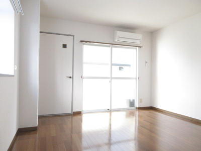 【洋室】 | パル・ビレッジ