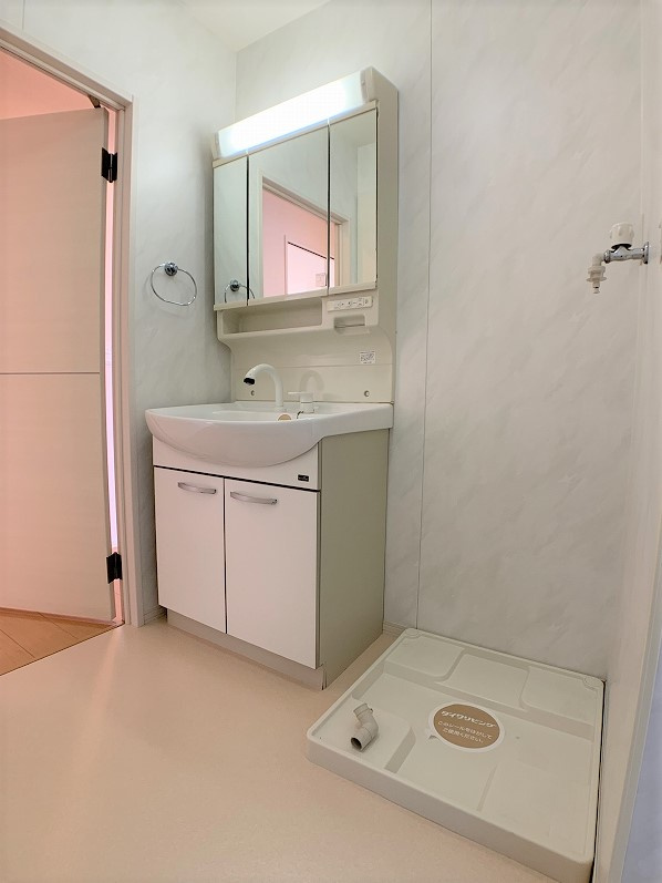 リビングタウン飯岡新田Ⅱの独立洗面台